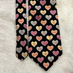 Metropolis 100% Italian silk heart Tie
